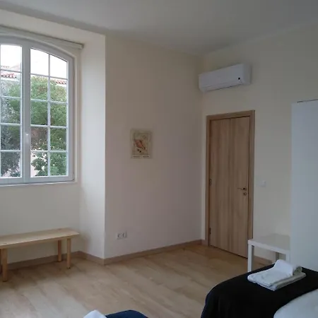 6 - Checkinhome Apartment *
